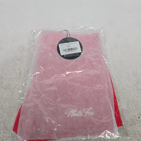 BAGGED WHITE FOX BOUTIQUE PINK BIKE SHORTS β RED, SIZE M