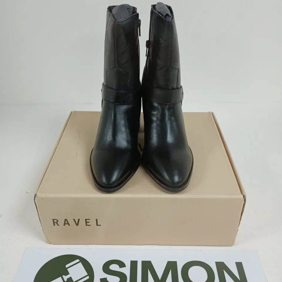 RAVEL WOMEN'S BLACK LEATHER ANKLE BOOTS WITH BUCKLE STRAP - SIZE 7