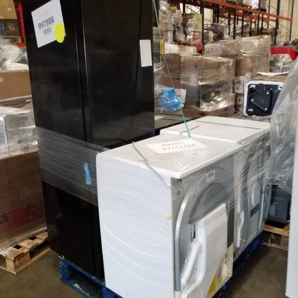 PALLET CONTAINING APPROXIMATELY 4 RAW ELECTRICAL ITEMS TO INCLUDE: