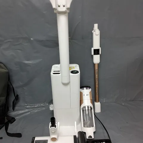 SHARK DETECT PRO CORDLESS VACUUM CLEANER AUTO-EMPTY SYSTEM 2L - COLLECTION ONLY