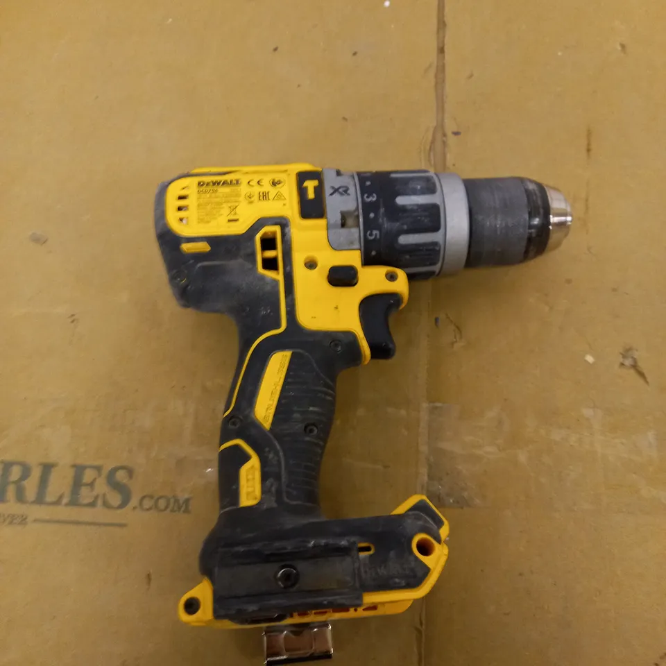 DEWALT DCD796N 18V XR LI-ION BRUSHLESS COMPACT COMBI HAMMER DRILL BARE UNIT