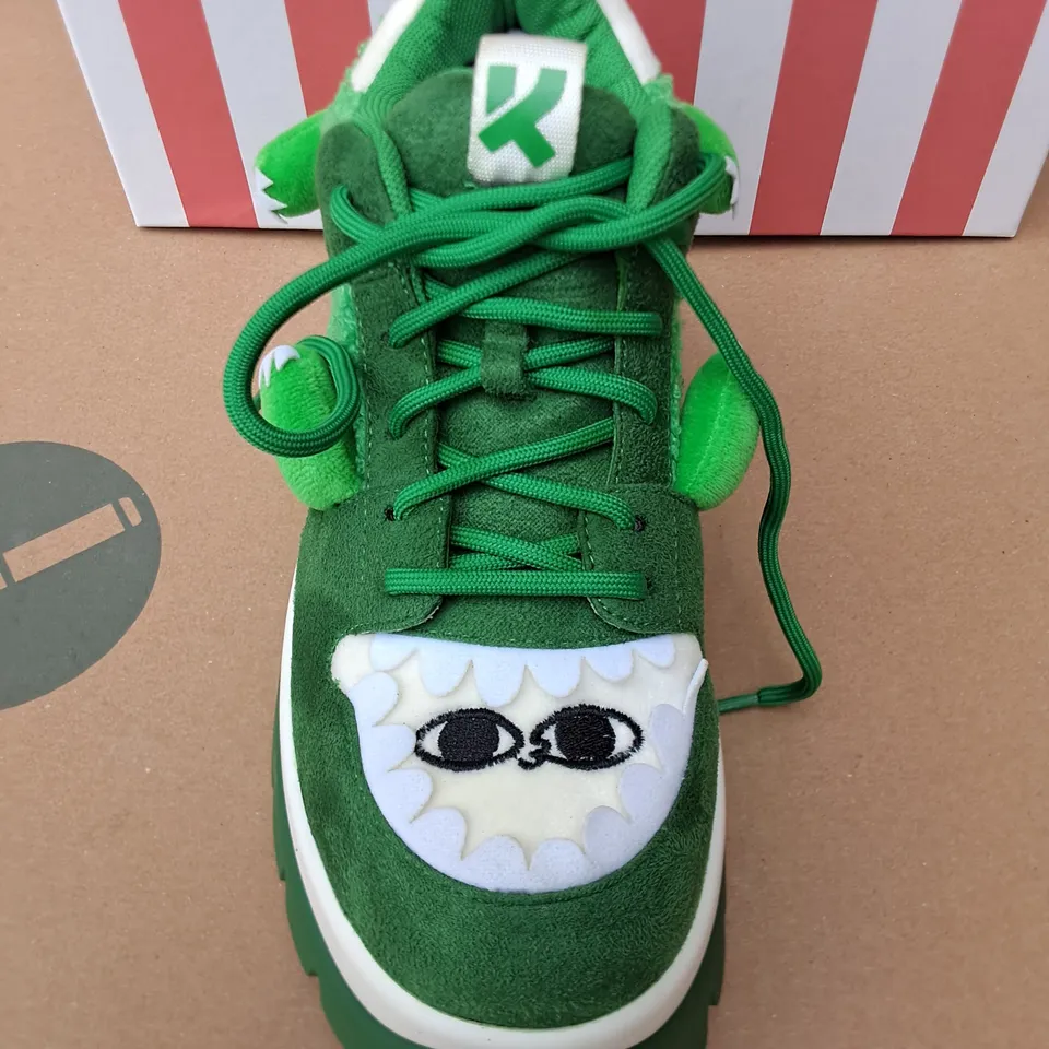 BRAND NEW BOXED KOI KETNIPZ BEANZILLA PLATFORM TRAINERS IN GREEN - UK 3