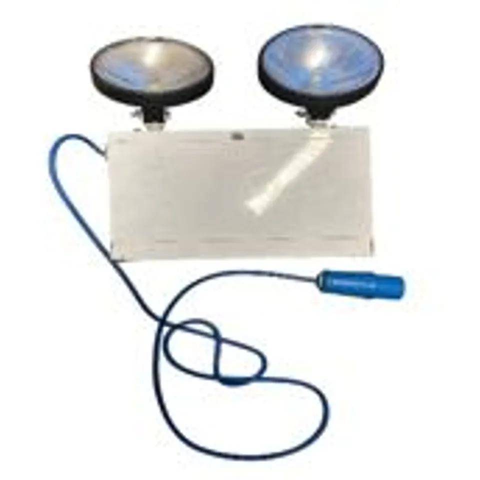 FIVE EVENT  SPOT LIGHTS & PLUGS RRP £750