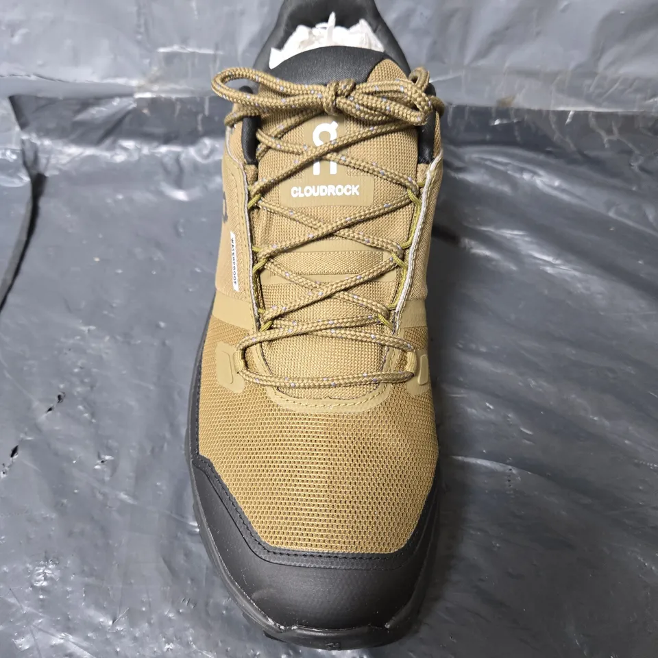 UNBOXED PAIR OF ON CLOUDROCK TRAINERS IN BROWN - UK 10