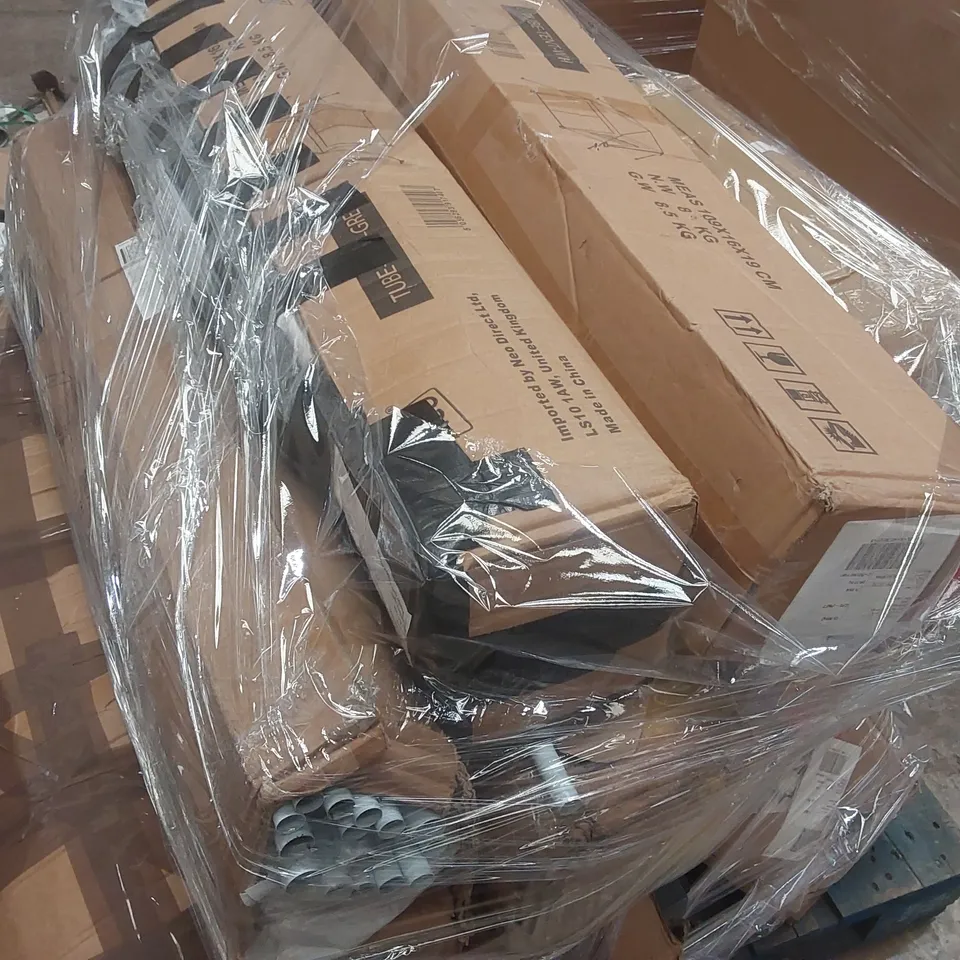 PALLET CONTAINING A LARGE QUANTITY OF ASSORTED NEO ITEMS INCLUDING: SUN LOUNGER, STEAM MOP, TUBE TENTS, BBQ ECT