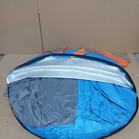 POP UP CAMPING TENT WITH A CARRY BAG