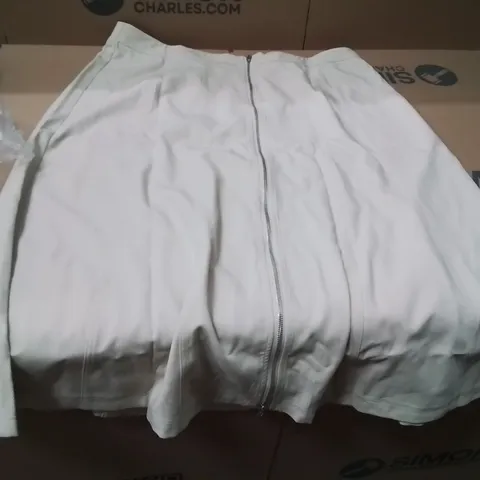 BOXED BRAND NEW APPROXIMATELY 17 JD WILLIAMS UTILITY MAXI SKIRT TAUPE SIZE 20