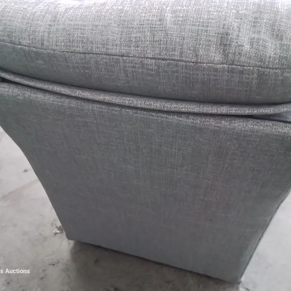 QUALITY BRITISH DESIGNER & MANUFACTURED G PLAN MALVERN EASY CHAIR LIMA DUCK EGG FABRIC