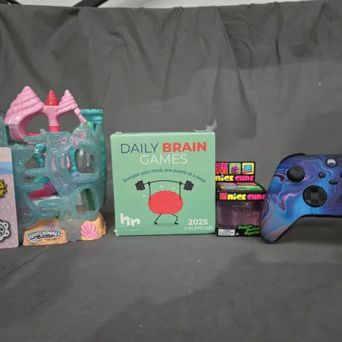 BOX OF APPROX 12 ASSORTED TOYS TO INCLUDE - UNBRANDED CONTROLLER , DAILY BRAIN GAMES , NICE CUBE ETC