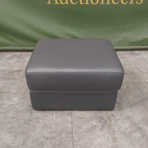 QUALITY DESIGNER ITALIAN MADE GHIRLANDAIO LEATHER STORAGE FOOTSTOOL