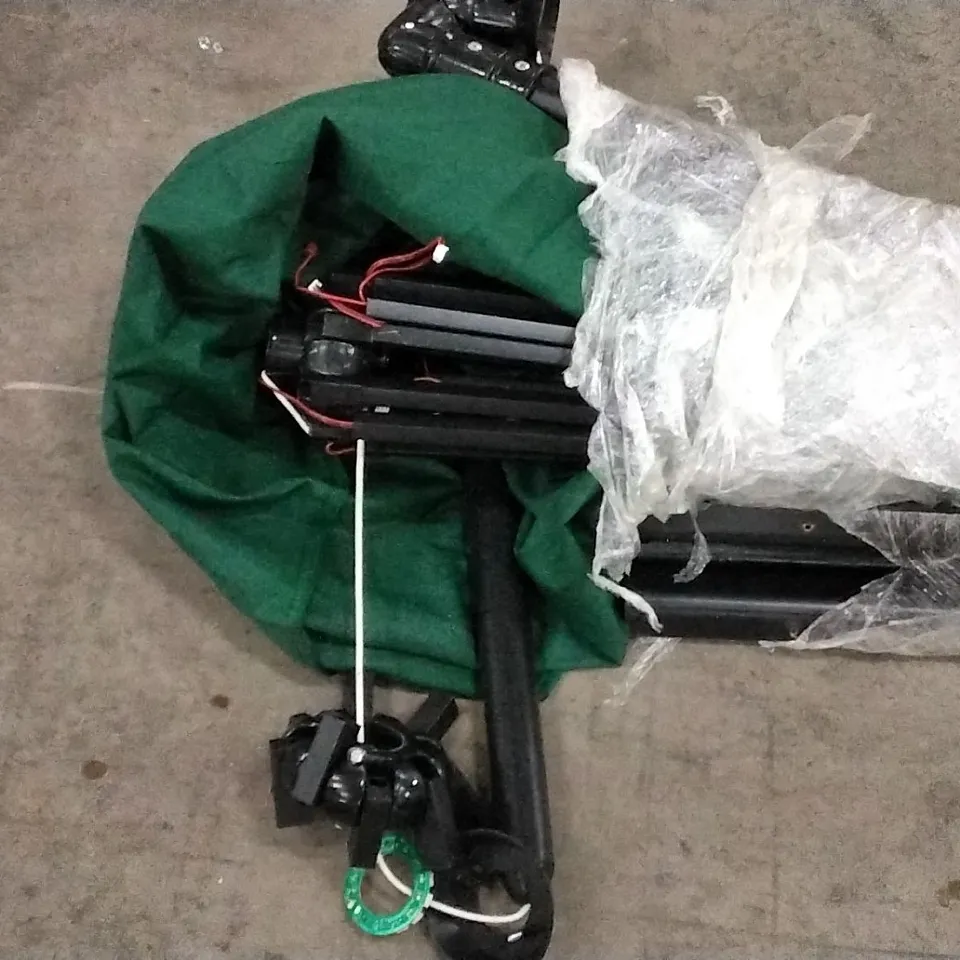 GARDEN PARASOL WITH LED LIGHTING