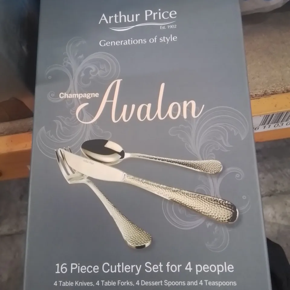 BOXED ARTHUR PRICE 16 PIECE STAINLESS STEEL CUTLERY SET FOR 4 