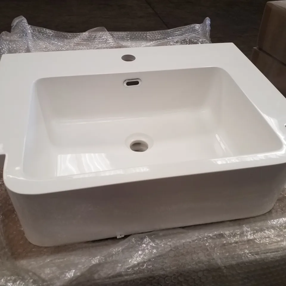 BOXED AS NEW VELDEAU ARNO 600MM SEMI RECESSED CAST BASIN IN WHITE