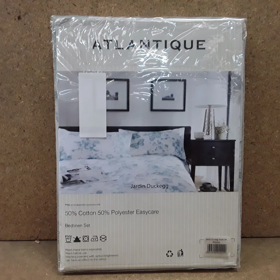 BRAND NEW ALTANTIQUE DOUBLE DUVET SET - DUCK EGG 