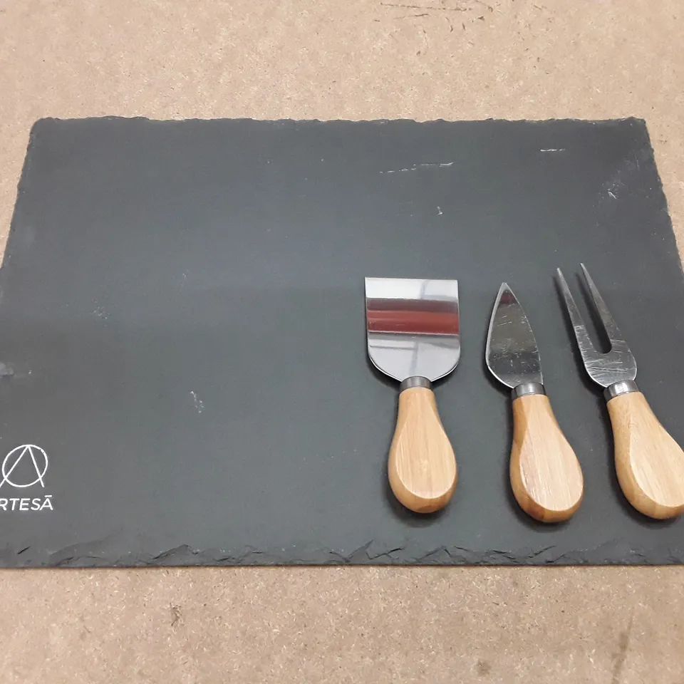 BOXED ARTES SERVING DISH 
