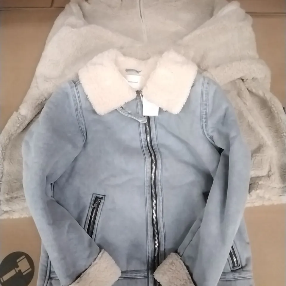 PALLET TO CONTAIN APPROXIMATELY BRAND NEW DESIGNER CLOTHING ITEMS TO INCLUDE; VARIOUS JACKETS ETC