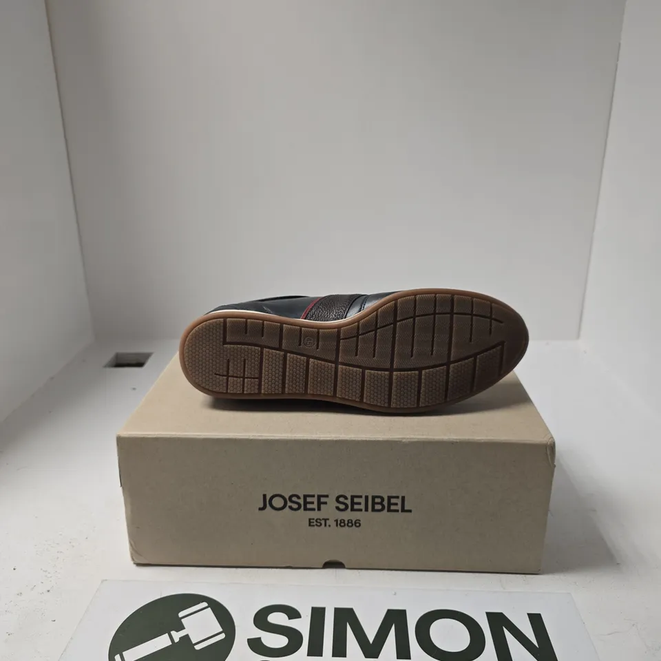 BOXED PAIR OF JOSEF SEIBEL COLBY 04 SHOES SIZE EU 45