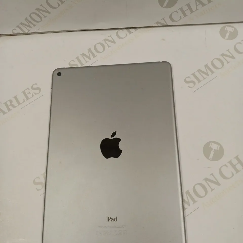 APPLE IPAD AIR 2 MODEL A1566