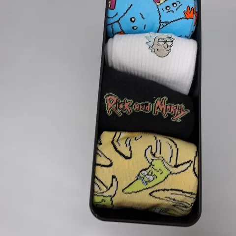 BOX OF 4 RICK AND MORTY SOCKS