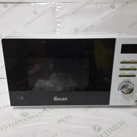 BOXED SWAN 20L 700W MANUAL MICROWAVE IN WHITE