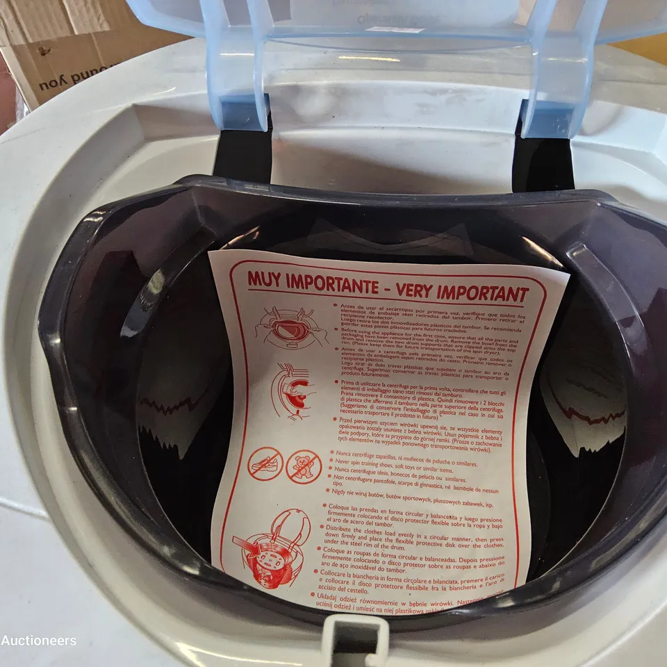 ENGLISH ELECTRIC SPIN DRYER Model 28009EEWP WHITE