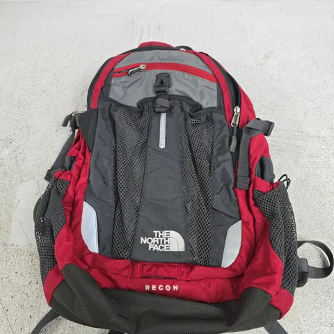 THE NORTH FACE RECON BACKPACK – RED/BLACK