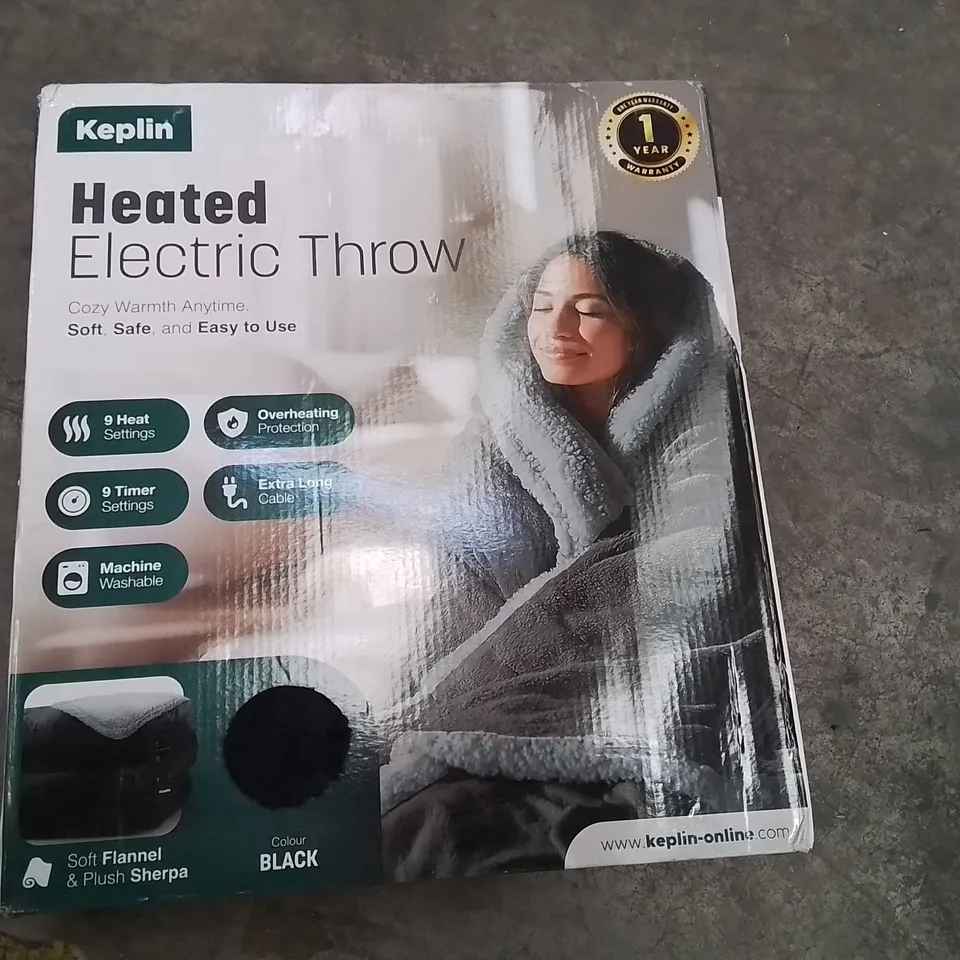 BOXED KEPLIN HEATED ELECTRIC THROW BLACK