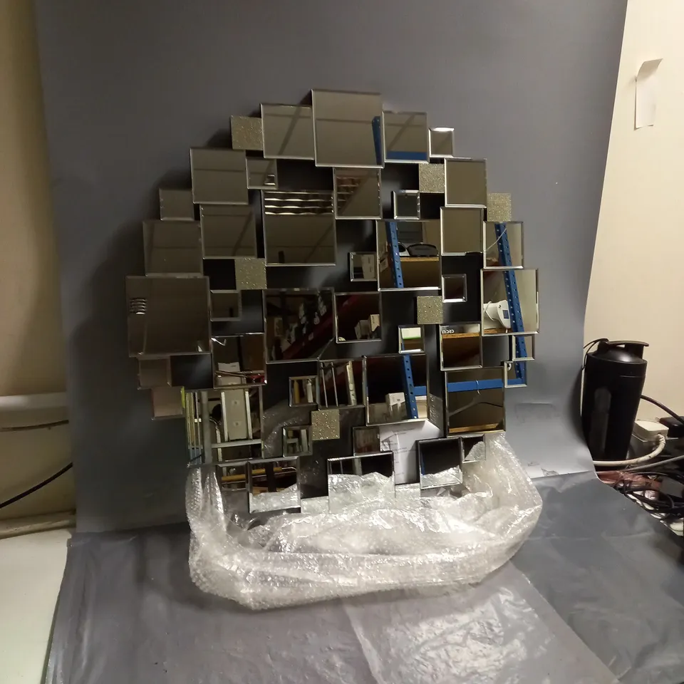 BOXED VENETIAN GLITZ ACCENT MIRROR 60 BY 60 