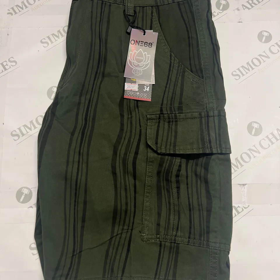 ONE68 STRIPED CARGO SHORTS IN GREEN SIZE 34