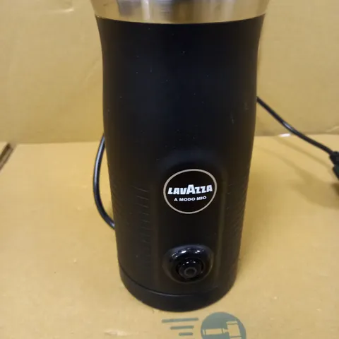 LAVAZZA A MODO MIO MILK EASY FROTHER
