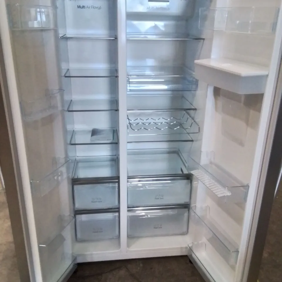 HISENSE RS741N4WCE 90CM WIDE, SIDE BY SIDE, AMERICAN-STYLE FRIDGE FREEZER WITH NON-PLUMBED WATER DISPENSER - STAINLESS STEEL