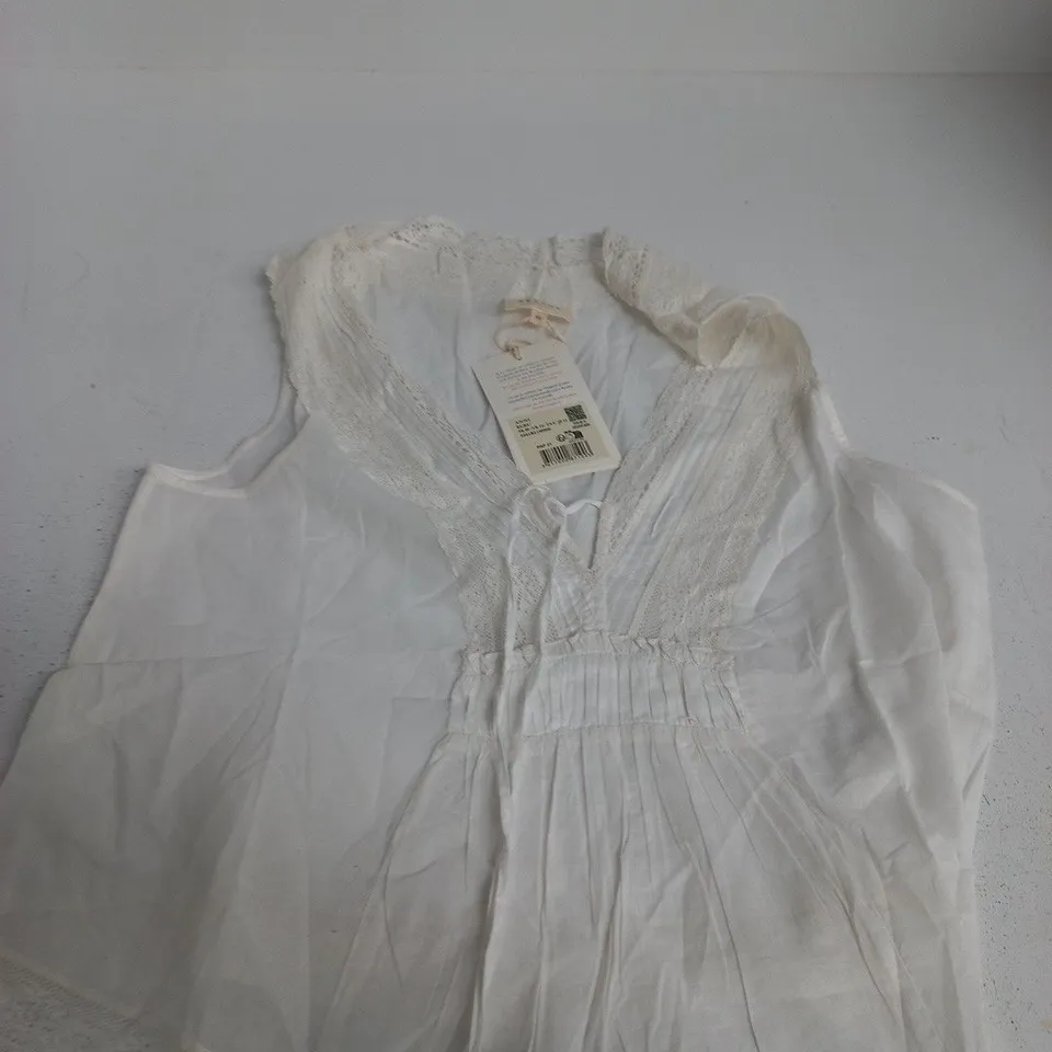 SÉZANE WHITE LACE DRESS, UK 12