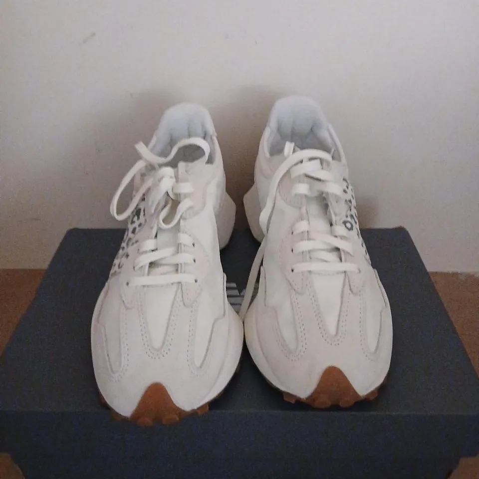 NEW BALANCE 327 TRAINERS – WHITE WITH LEOPARD PRINT PANEL (UK 6 / US 8 / EUR 39)