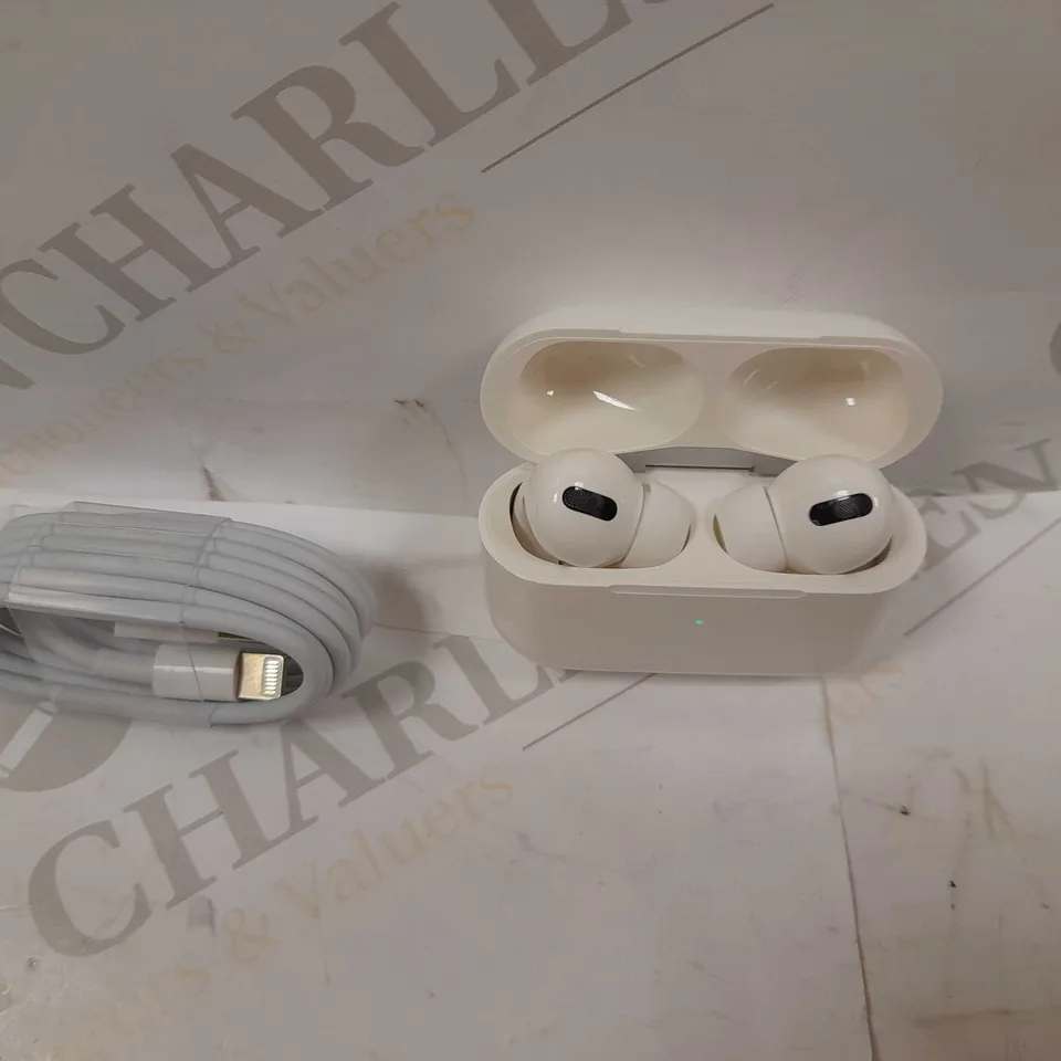 DESIGNER EAR BUDS