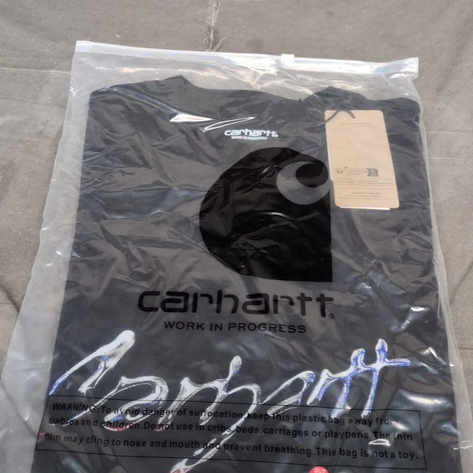 CARHARTT WORK IN PROGRESS CLOTHING ITEM – SIZE M 