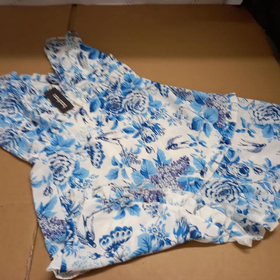 BOOHOO FLORAL RUFFLE STRAPY SKATER DRESS - 12