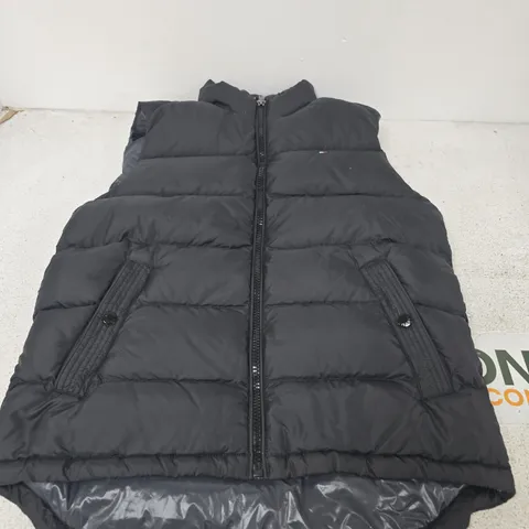TOMMY HILFIGER BLACK QUILTED PUFFER VEST - SIZE UNSPECIFIED