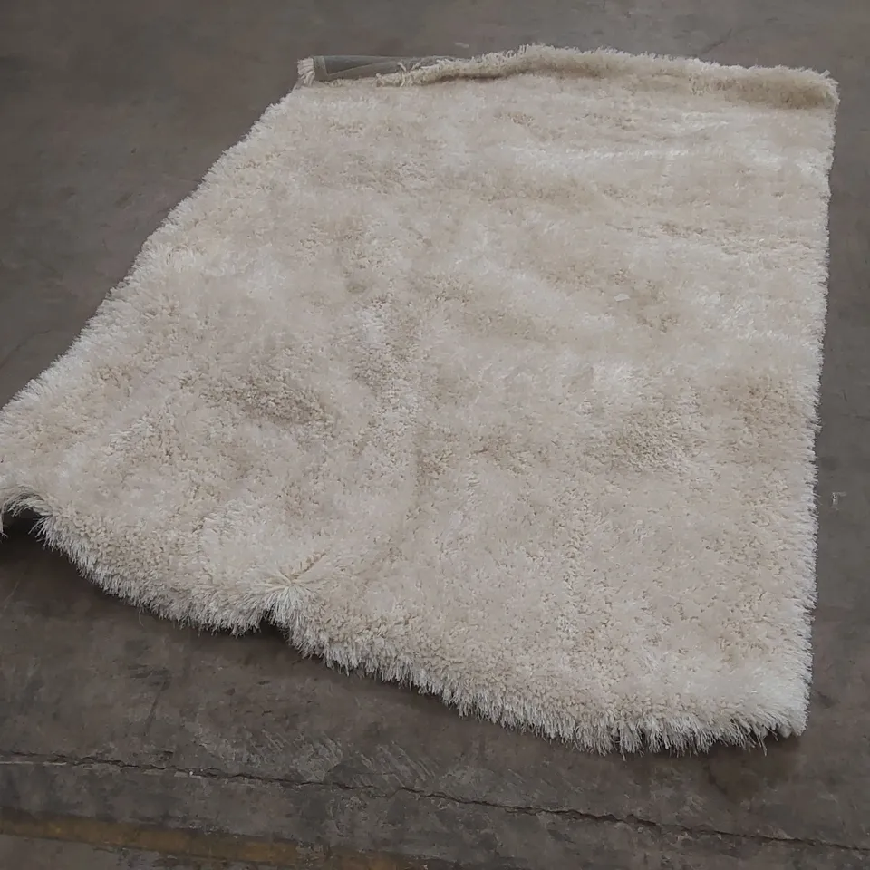 QUALITY DESIGNER AREA RUG - APPROXIMATELY 225 x 160cm