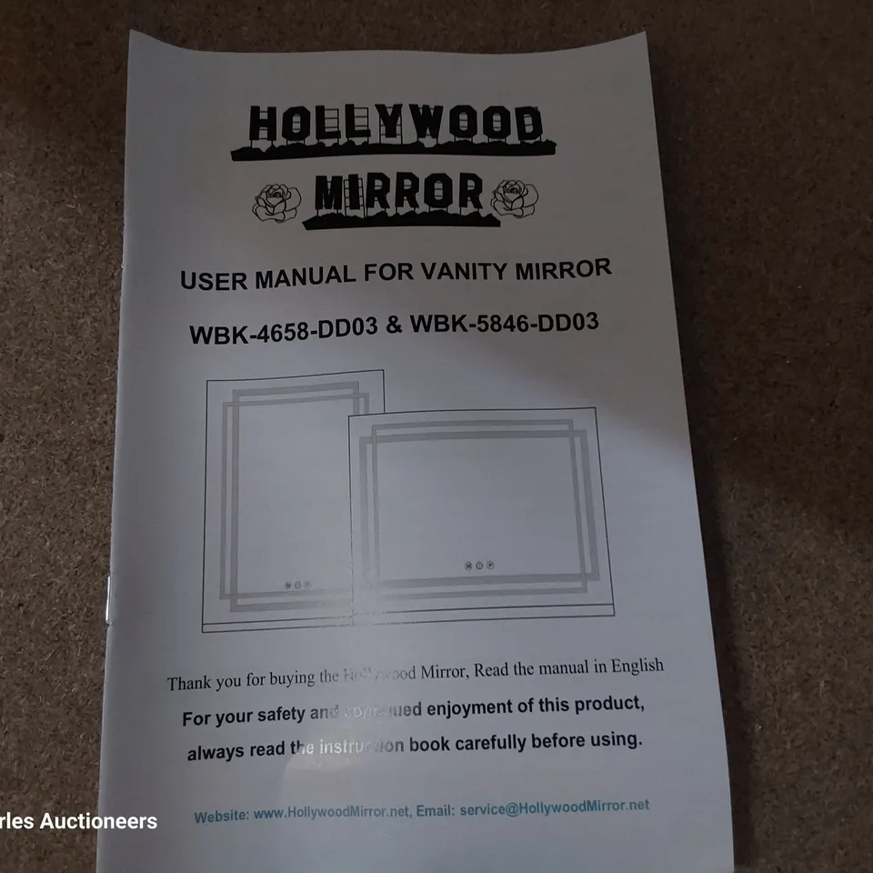 BOXED HOLLYWOOD LED VANITY MIRROR 22.8" × 17.5"