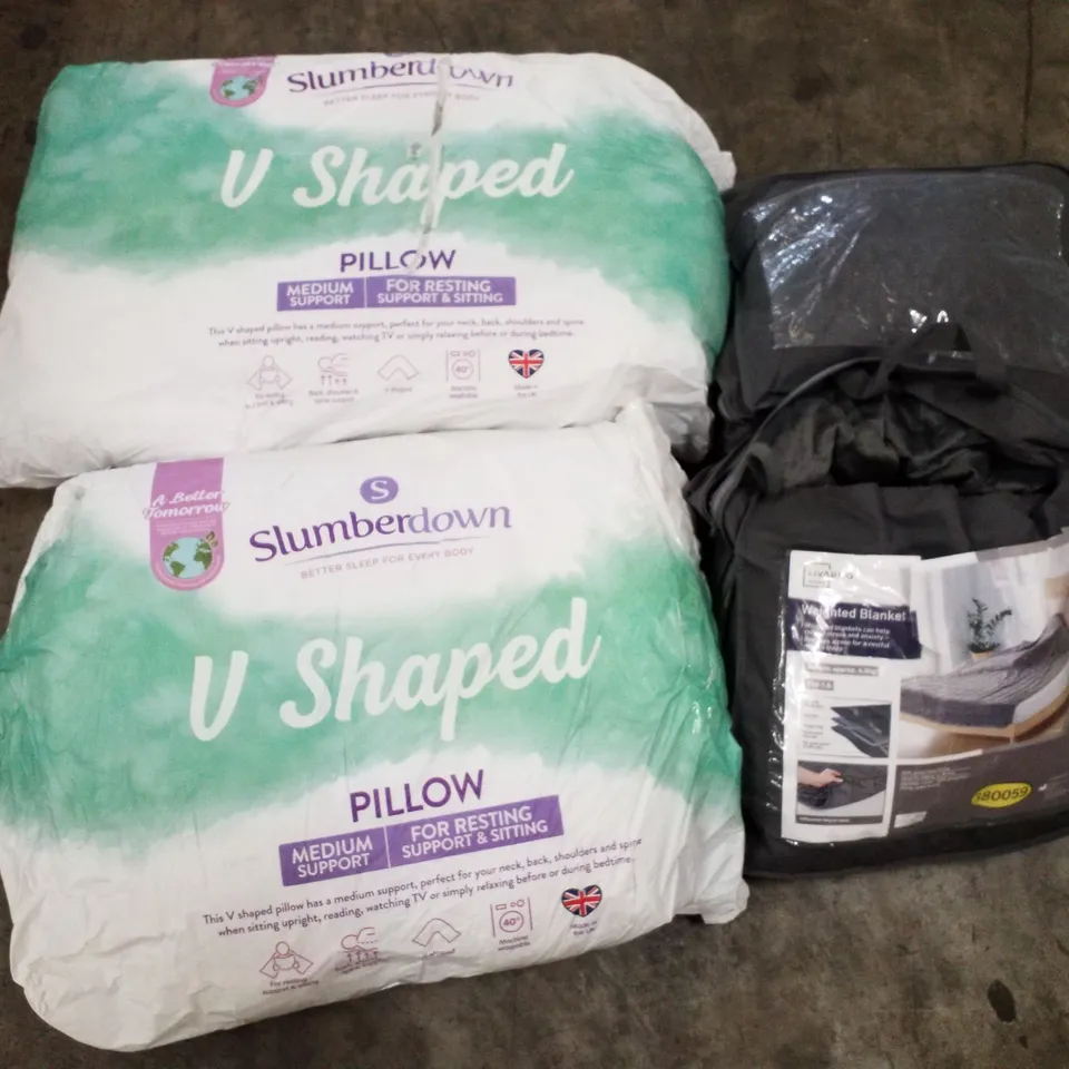 PALLET OF 2 BOXES EACH CONTAINING ASSORTED BEDDING 