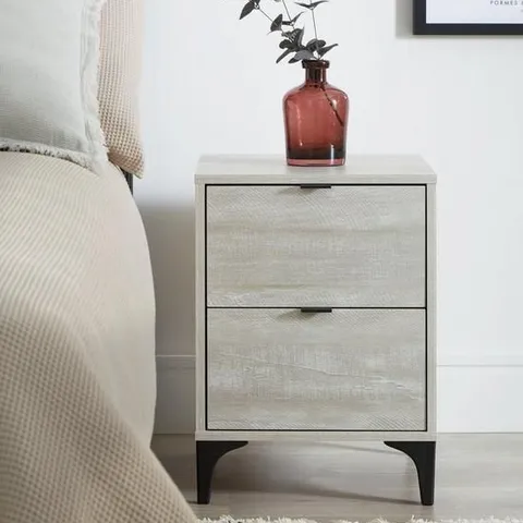 BOXED WAKEFIELD 2 DRAWER BEDSIDE TABLE IN GREY OAK - 1 BOX