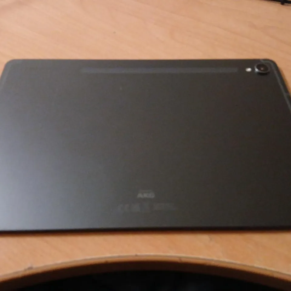 SAMSUNG GALAXY TABLET – BLACK, CRACKED SCREEN 