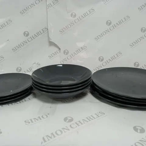 BOXED CESIRO SET OF 4 GLOSSY GREY PLATES TO INCLUDE - 4 DINNER PLATES - 4 BOWLS - 4 DESERT PLATES - COLLECTION ONLY