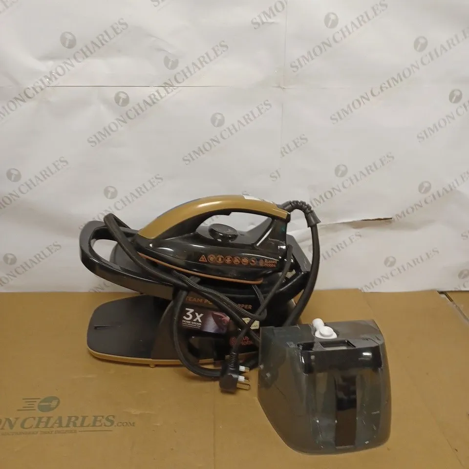 RUSSELL HOBBS STEAM POWER COPPER STEAM GENERATOR IRON