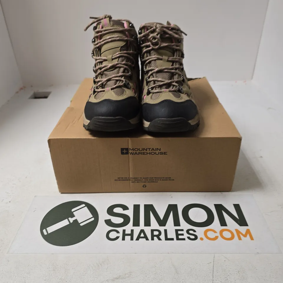 BOXED PAIR OF MOUNTAIN WAREHOUSE ADVENTURER WOMENS WATERPROOF WALKING BOOTS IN BEIGE/PINK - UK 6