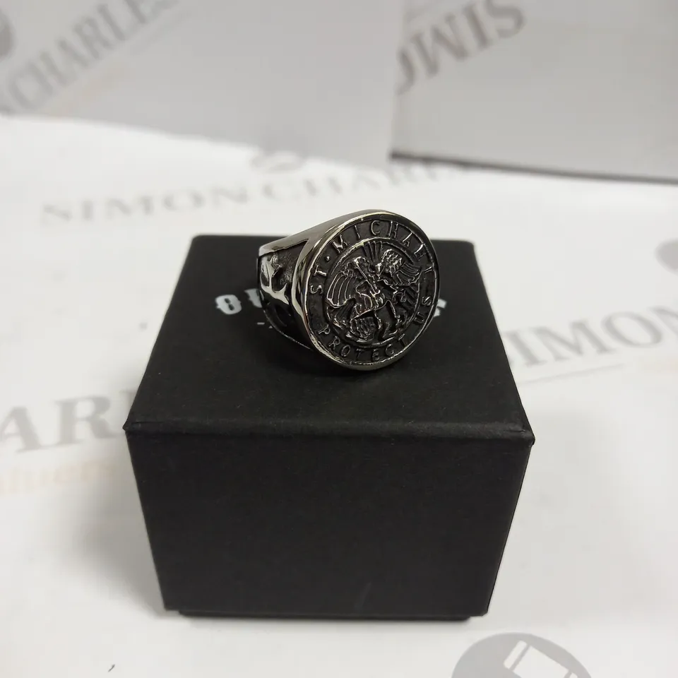 BOXED OUTLAWS AMSTERDAM ST MICHAEL RING 