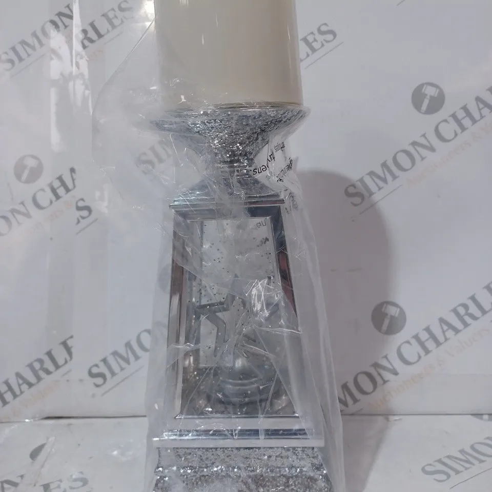 JM BY JULIEN MACDONALD FLAMELESS CANDLE HOLDER WITH SWIRLING GLITTER
