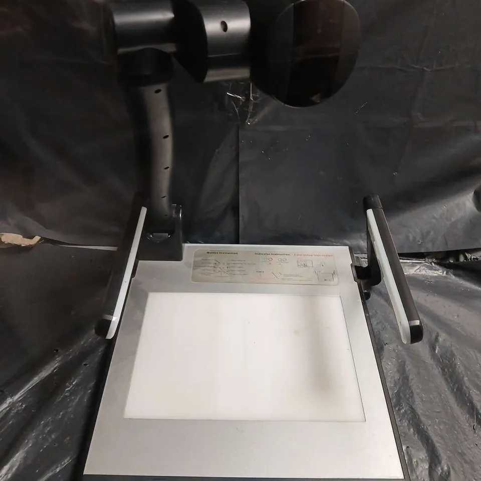 GENEE VISION 8100 DIGITAL VISUALISER