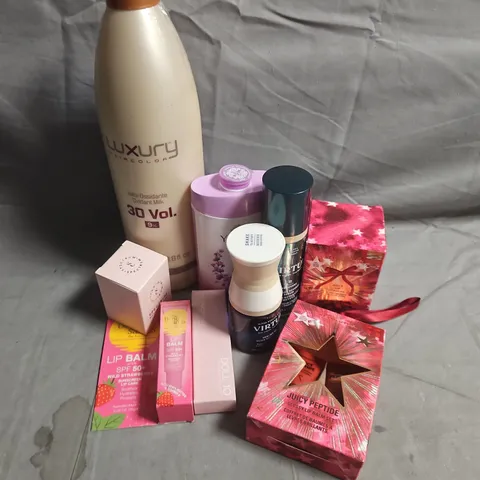 APPROXIMATEY 20 ASSORTED HEALTH AND BEAUTY PRODUCTS TO INCLUDE - REVOLUTION LIP MASK DUO - BONDI SANDS SPF 50+ LIP BALM - VIRTUE HEALING OIL - ETC