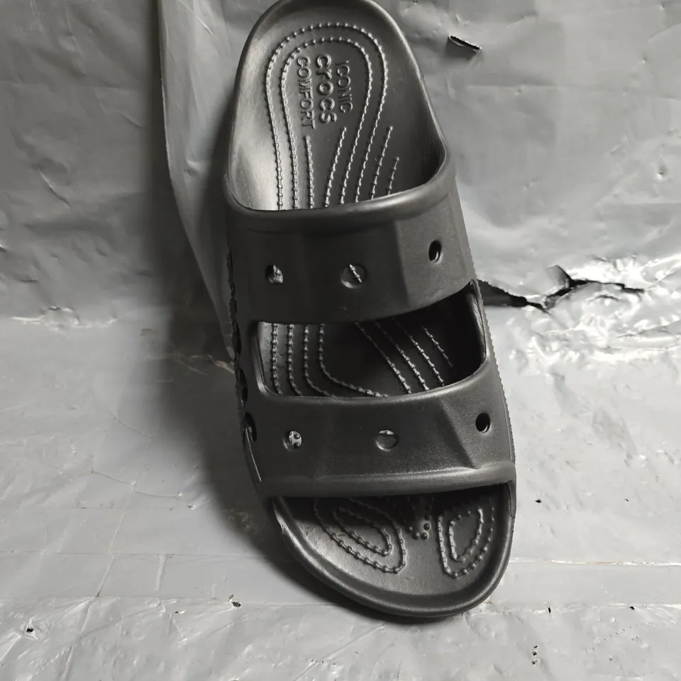 CROCS BAYA SANDAL- UK M8/W9